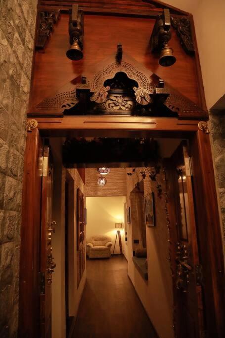 Anandam Stays - Premium 3Bhk Plush Homestay, Vaikom Near Kumarakom エクステリア 写真