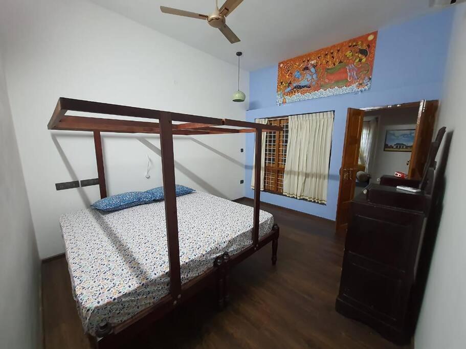 Anandam Stays - Premium 3Bhk Plush Homestay, Vaikom Near Kumarakom エクステリア 写真